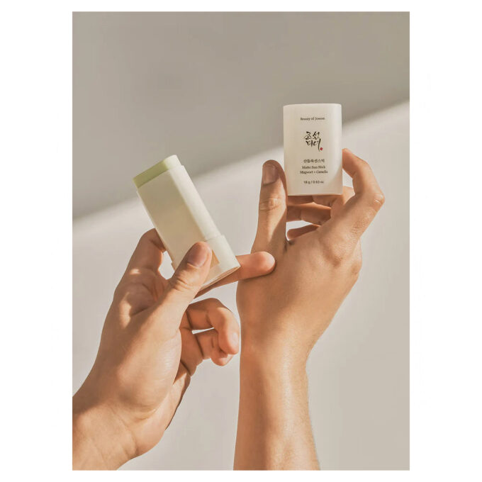 Beauty of Joseon Matte Sun Stick Mugwort + Camelia - 18g - Image 2